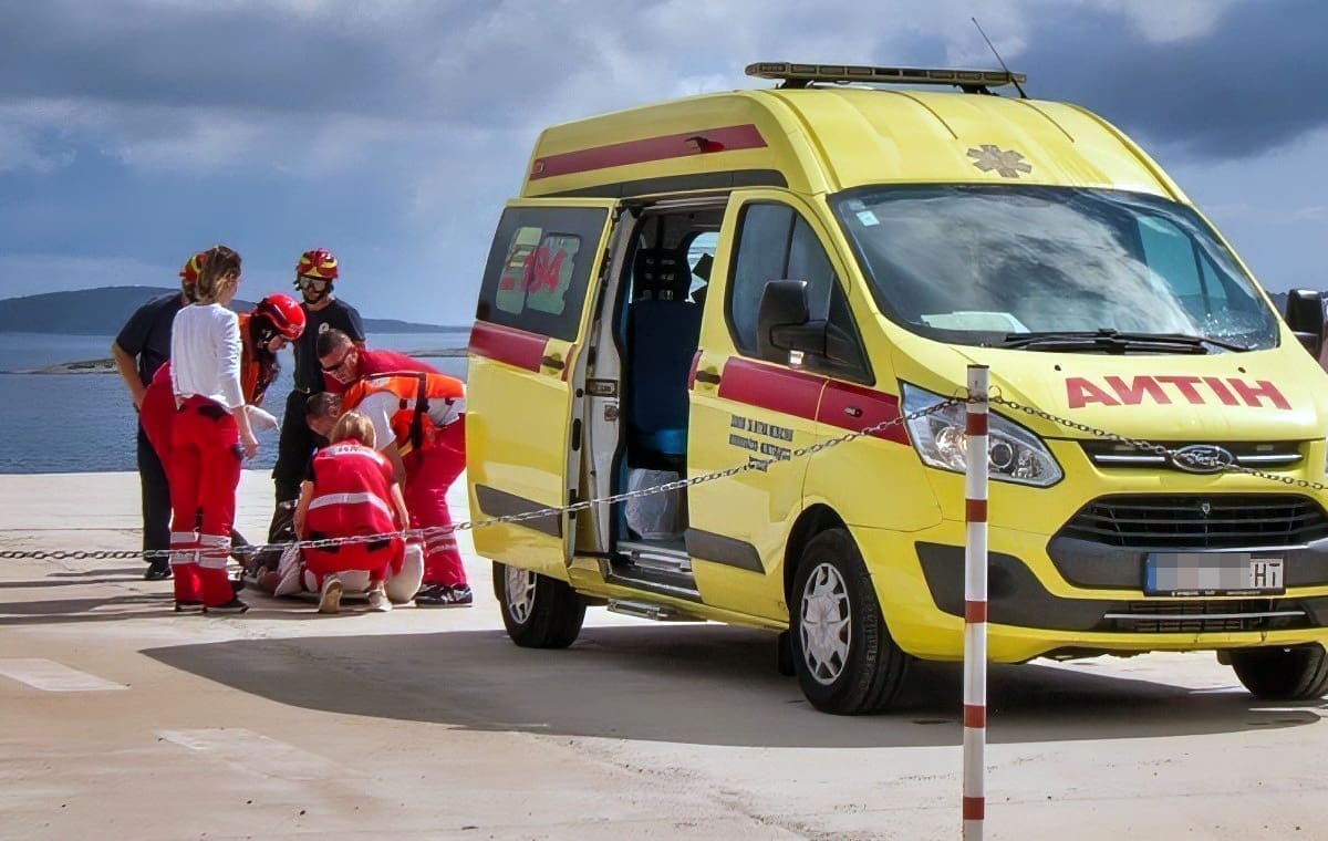 Tragična nesreća u Hrvatskoj: Muškarac preminuo nakon naleta teretnog vozila