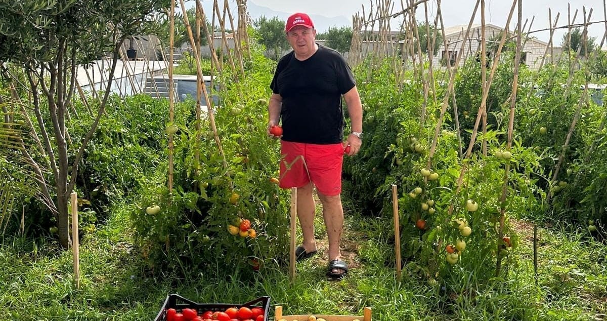 Kerum je jutros vadio krumpire: "Blago onom ko voli kopat"