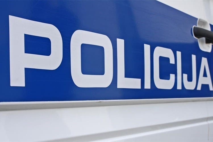 KAD POLICAJAC POSTANE LOPOV Ukrao kolegi pištolj pa ga prodao