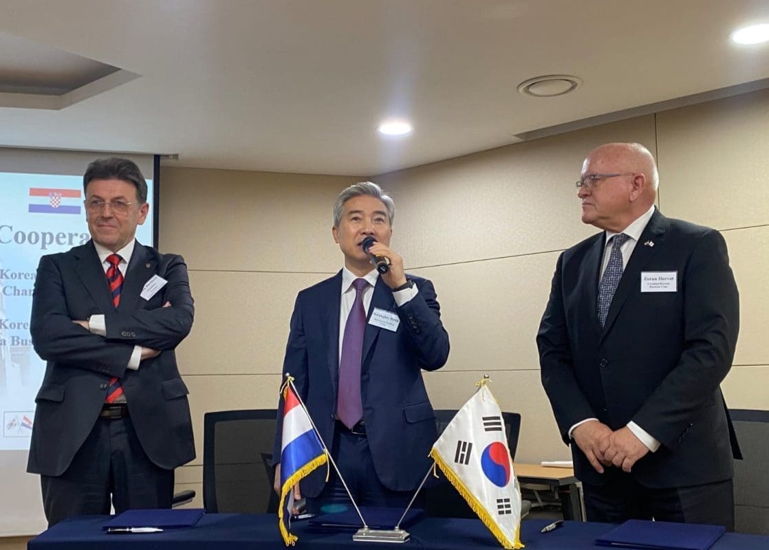 potpisivanje treca slika665d761c3a20e