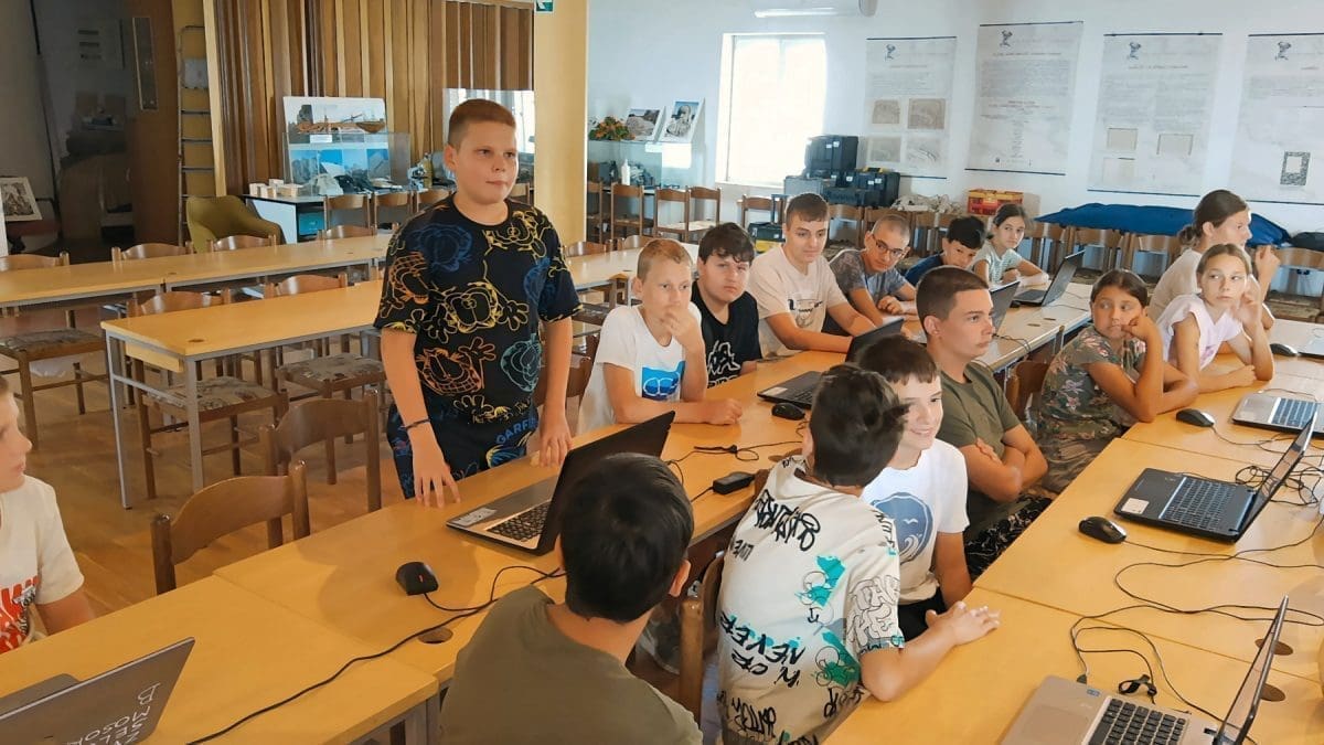 Otvorena prva ovogodišnja Ljetna škola tehničkih aktivnosti u Mosoru