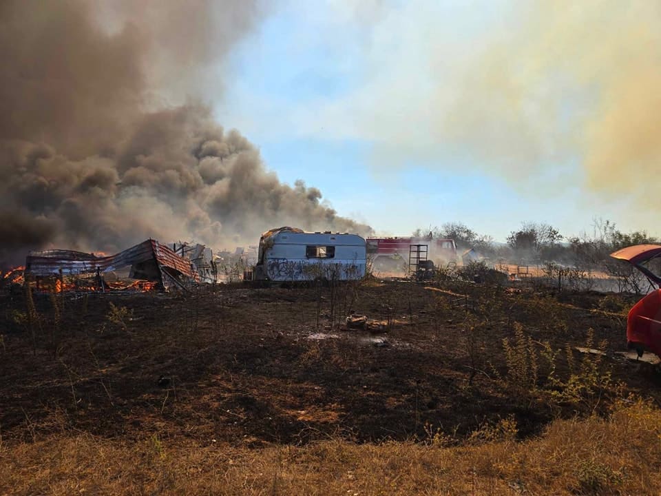 Požar na zadarskom području se širi, pogledajte snimke