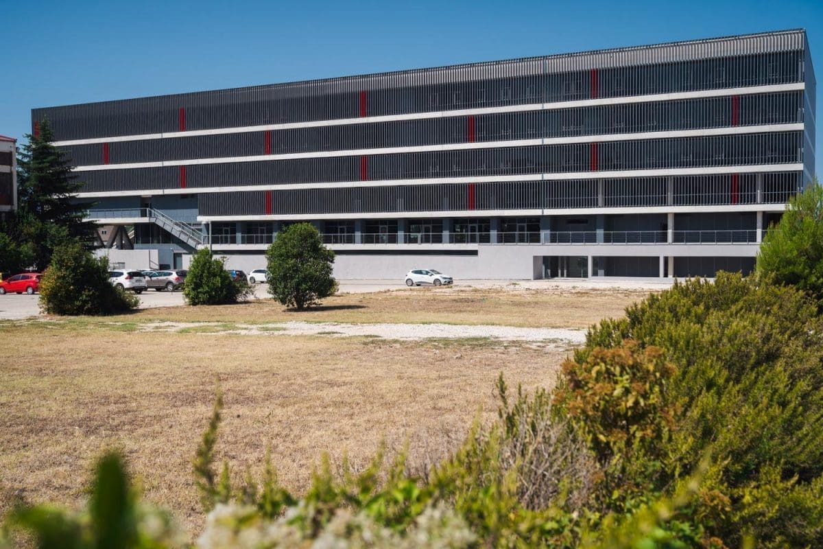 7 23 andrej plenkovic tehnoloski park dracevac 36