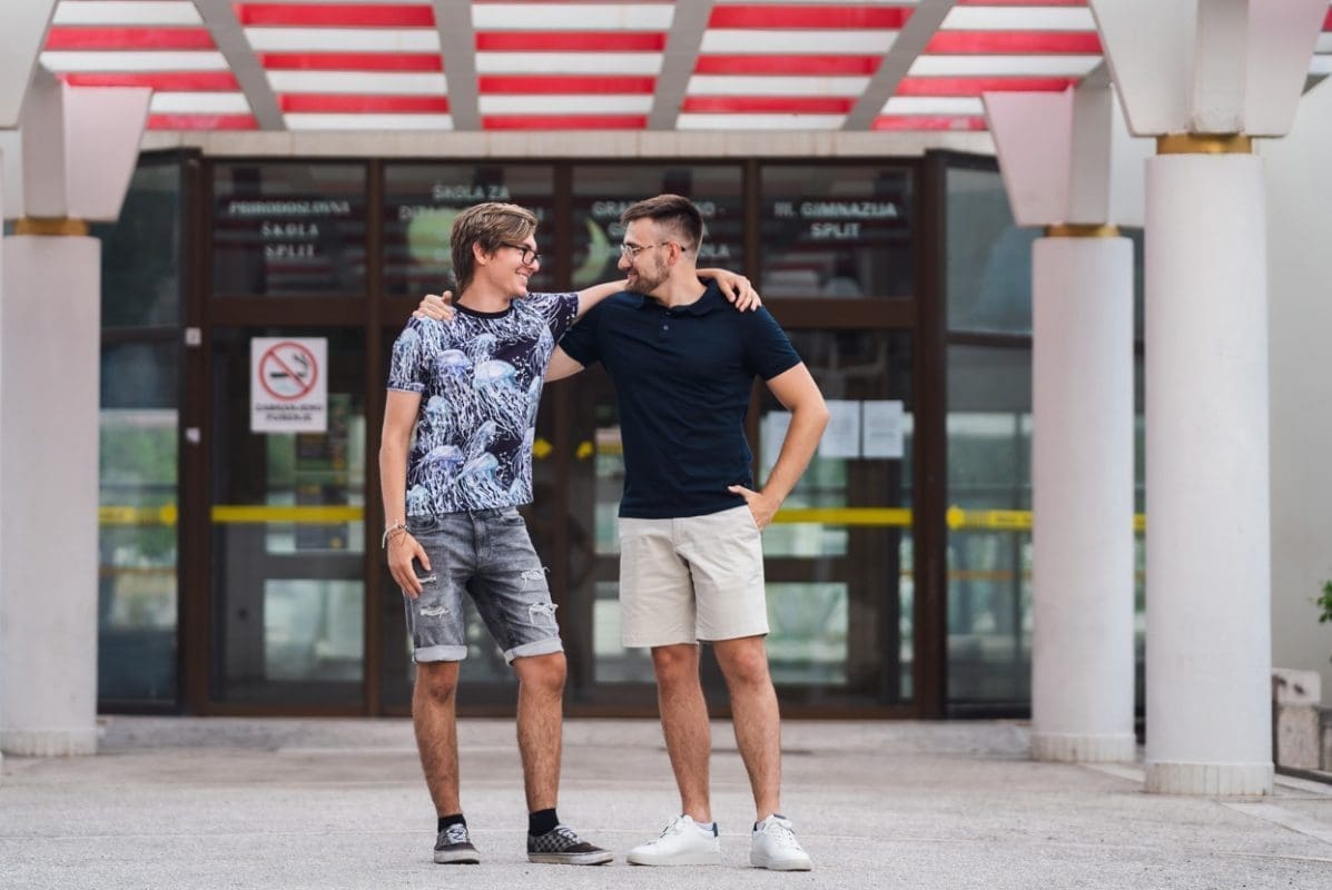 Braća Borna i Domagoj Perković su genijalci pred kojima je svjetska znanstvena karijera: Fiziku su zavoljeli u splitskim klupama, a sada "rasturaju" na MIT-u i Oxfordu