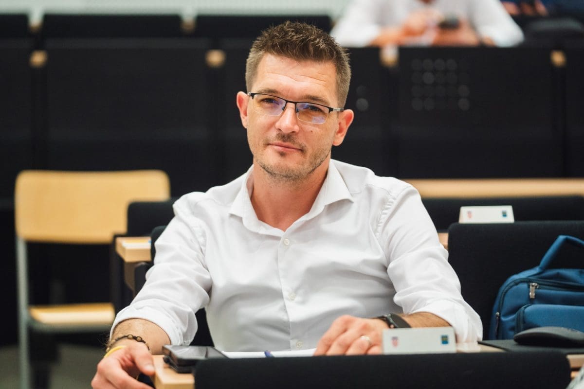 Toni Garac (HSLS) traži da Splitsko-dalmatinska županija poveća izdvajanja za novorođenu djecu