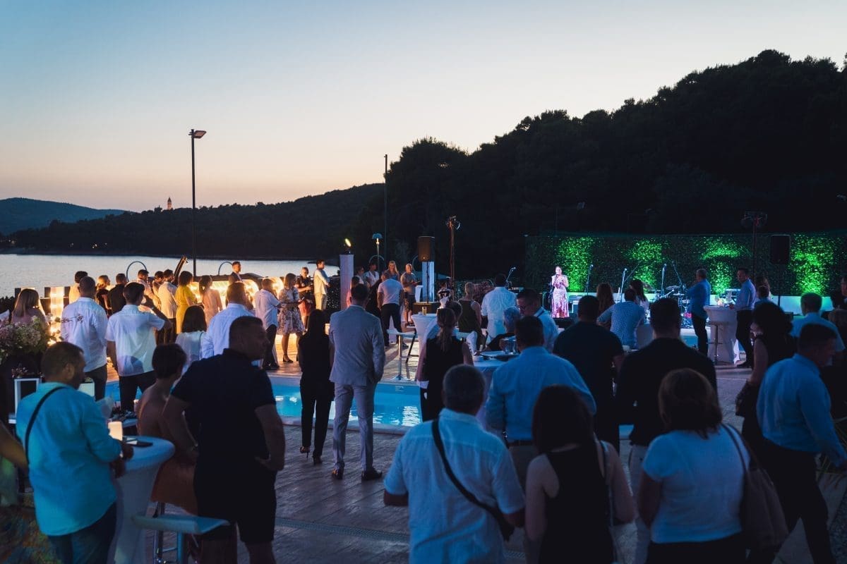 7 6 medena bazen otvaranje 71