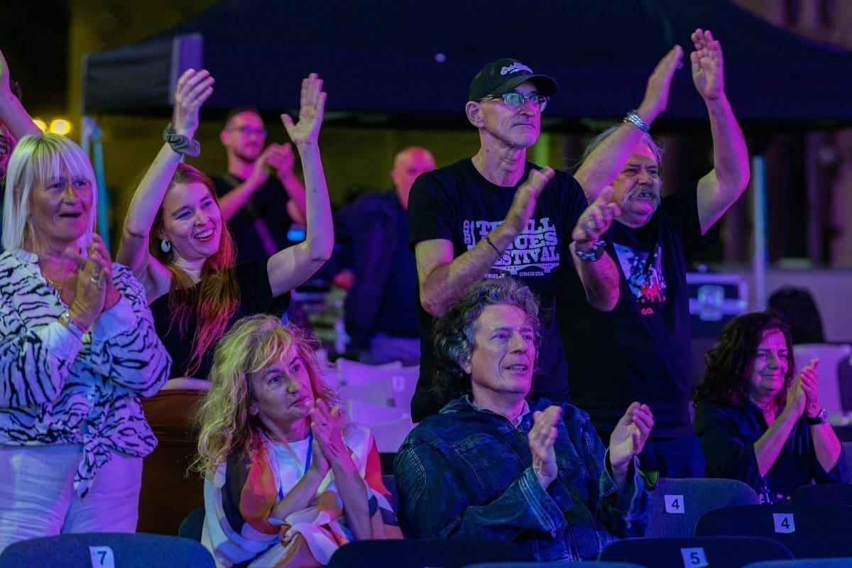 Tihomir Pop Asanović, Osmi putnik i Charlie & Bell Blues Experience oduševili na otvaranju 64. Splitskog Festivala