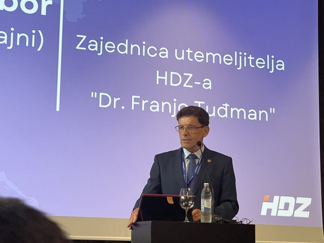 Tafra: "SDP ne odustaje od svoje politike nanošenja štete Hrvatskoj"