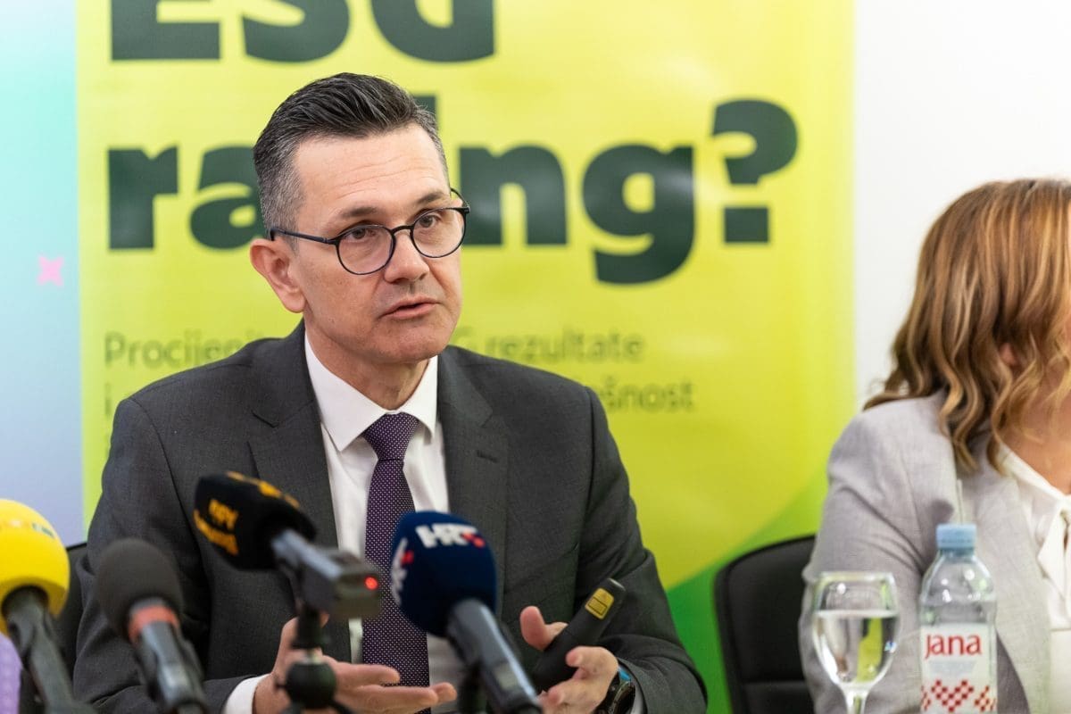 dsc0529668513a02167c