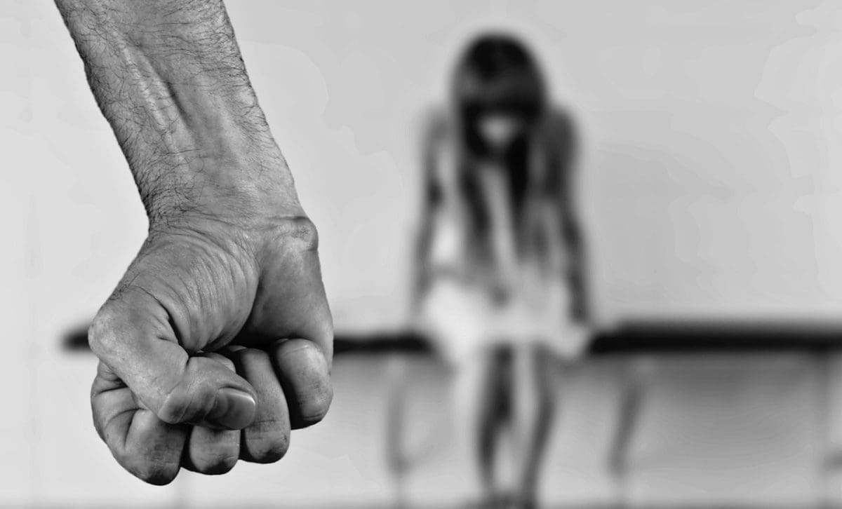 Hrvatski pedofil dobio 18 godina zatvora, zlostavljao je djevojčicu od 11 godina. Detalji su stravični