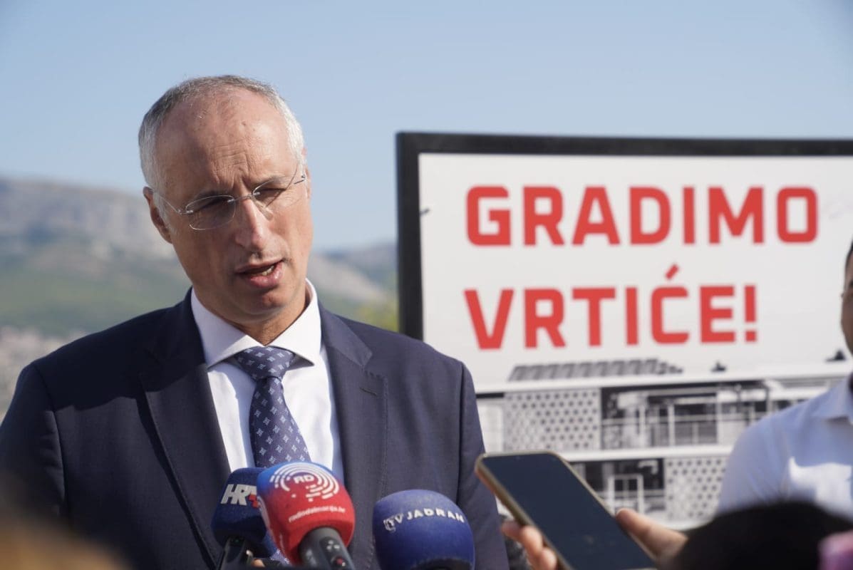 Starta izgradnja dječjeg vrtića na Kili na četiri etaže. Zadovoljan i predsjednik kotara Mejaši Toni Piplica