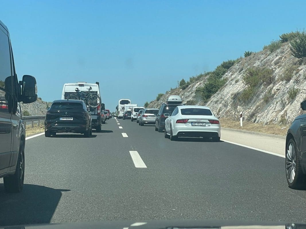 Prometna na A1, stvaraju se kilometarske kolone