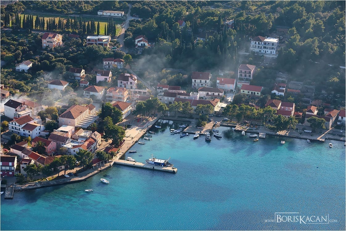 Policija u Dalmaciji na nogama: Ukrajinka devastirala predivan zaljev, gradila bez dozvole i devastirala prirodu