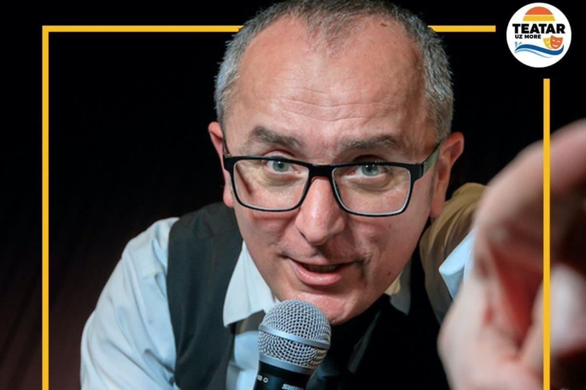 Jedan od začetnika domaće stand up komedije dolazi na Teatar uz more 8. srpnja