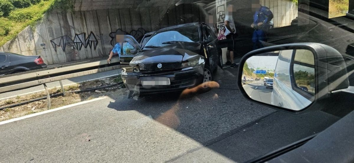 VIDEO Prometna nesreća u Solinu, dvije osobe ozlijeđene