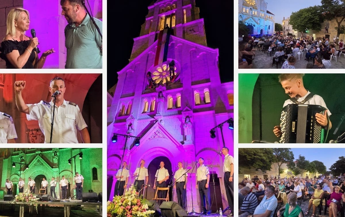 VIDEO Cijeli trg u Selcima gledao je u vrh zvonika od kuda su "iskočila" dva vatrogasca, a onda je zapjevala klapa Sveti Juraj