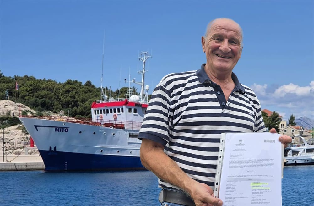 MITO U MAKARSKOJ Najpoznatiji kapetan u Dalmaciji već gotovo dvije godine veže brod u makarskoj luci. Lučka uprava ga prozvala, no on poručuje: "Maroević je lažov"