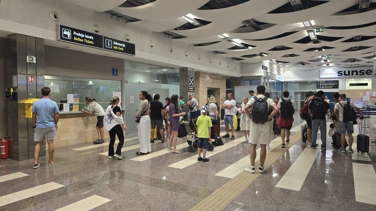 zracna luka zadar putnici aerodrom 13