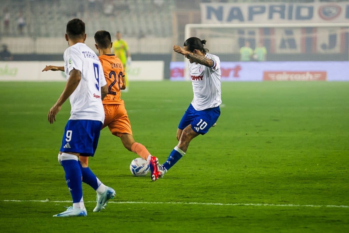 Hajduk je igrao u Osijeku. Bijeli kući odlaze s jednim bodom