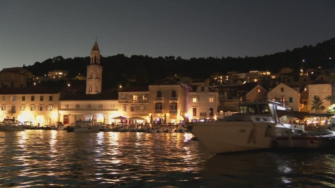 Njemački mediji se raspisali o Hvaru: "Ljudima je dosta. Hvar prestaje biti party destinacija, mještani su rekli NE turističkoj buci"