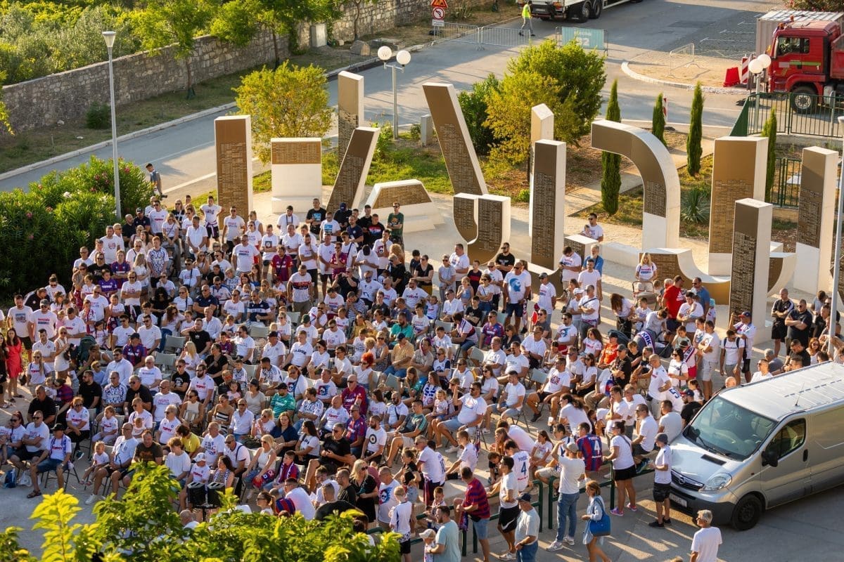 164 RAZLIČITE HAJDUČKE PRIČE Nova svečanost na Poljudu kao podsjetnik što je Hajduk