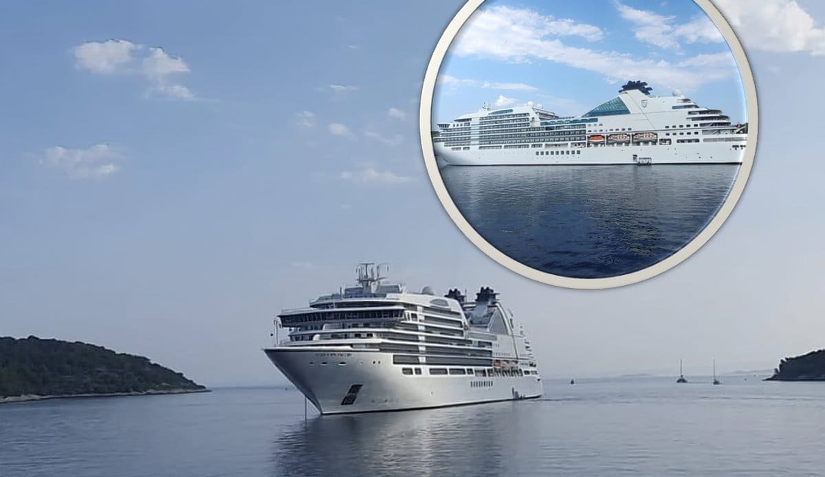 Moćni kruzer stigao na dalmatinski otok. Pogledajte neke detalje o ovom plovilu