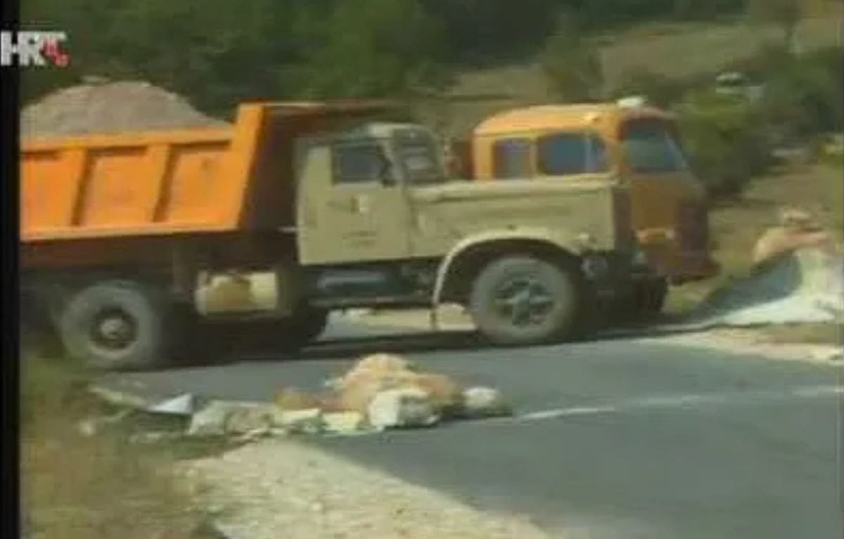 Na današnji dan je počela tzv. balvan revolucija