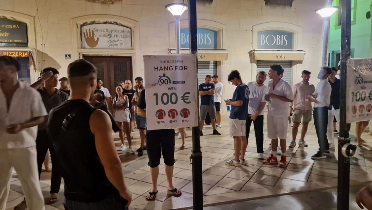 NOĆNI BIZNIS U MARMONTOVOJ Pogledajte što mlađarija radi za 100 eura