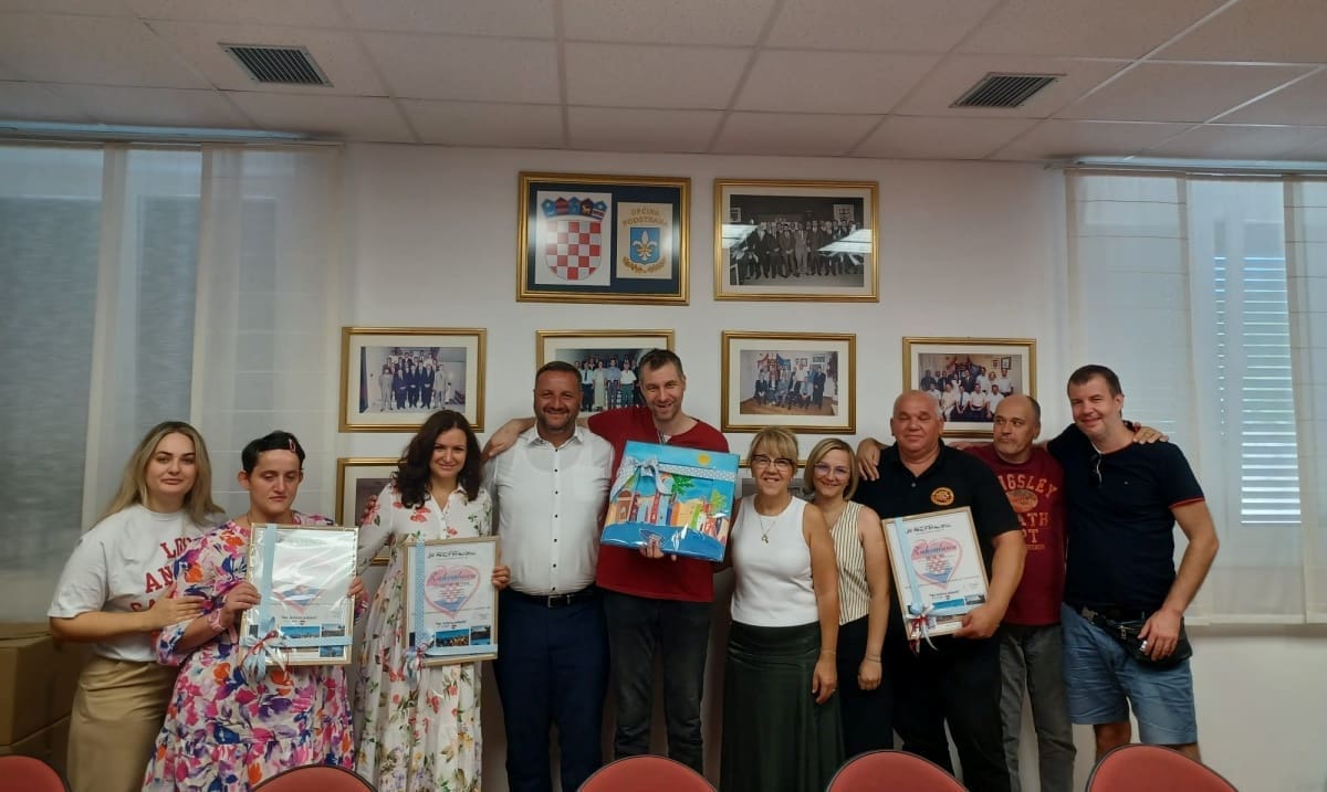 Načelnik Podstrane: Prihod od Škorinog koncerta dali smo Centru Juraj Bonači