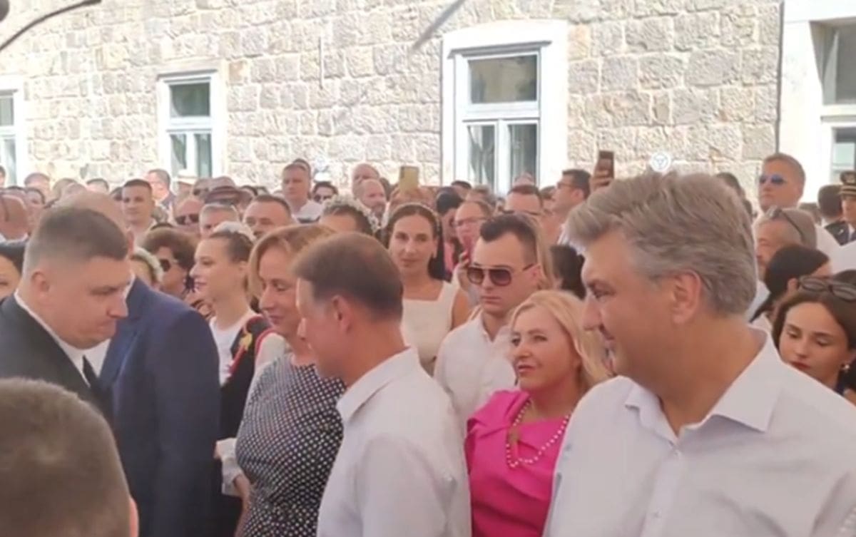 Milanović se rukovao s Jandrokovićem, s Plenkovićem - nije