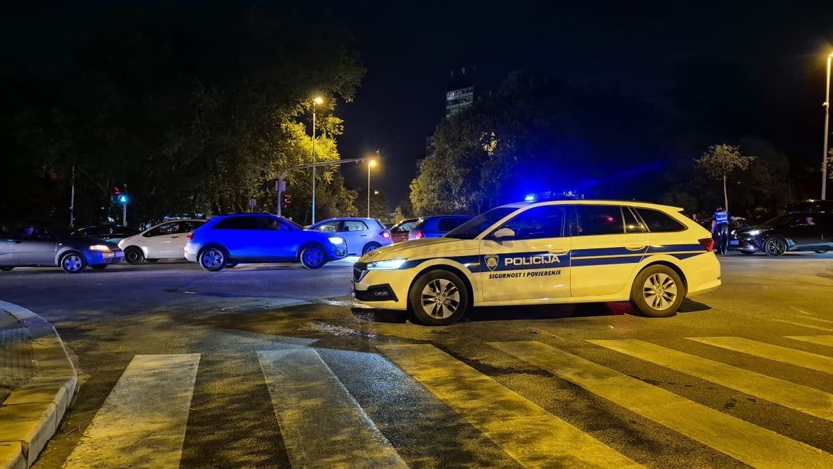 Incident na Brdima: Vidno alkoholizirani muškarac napao djecu bocama