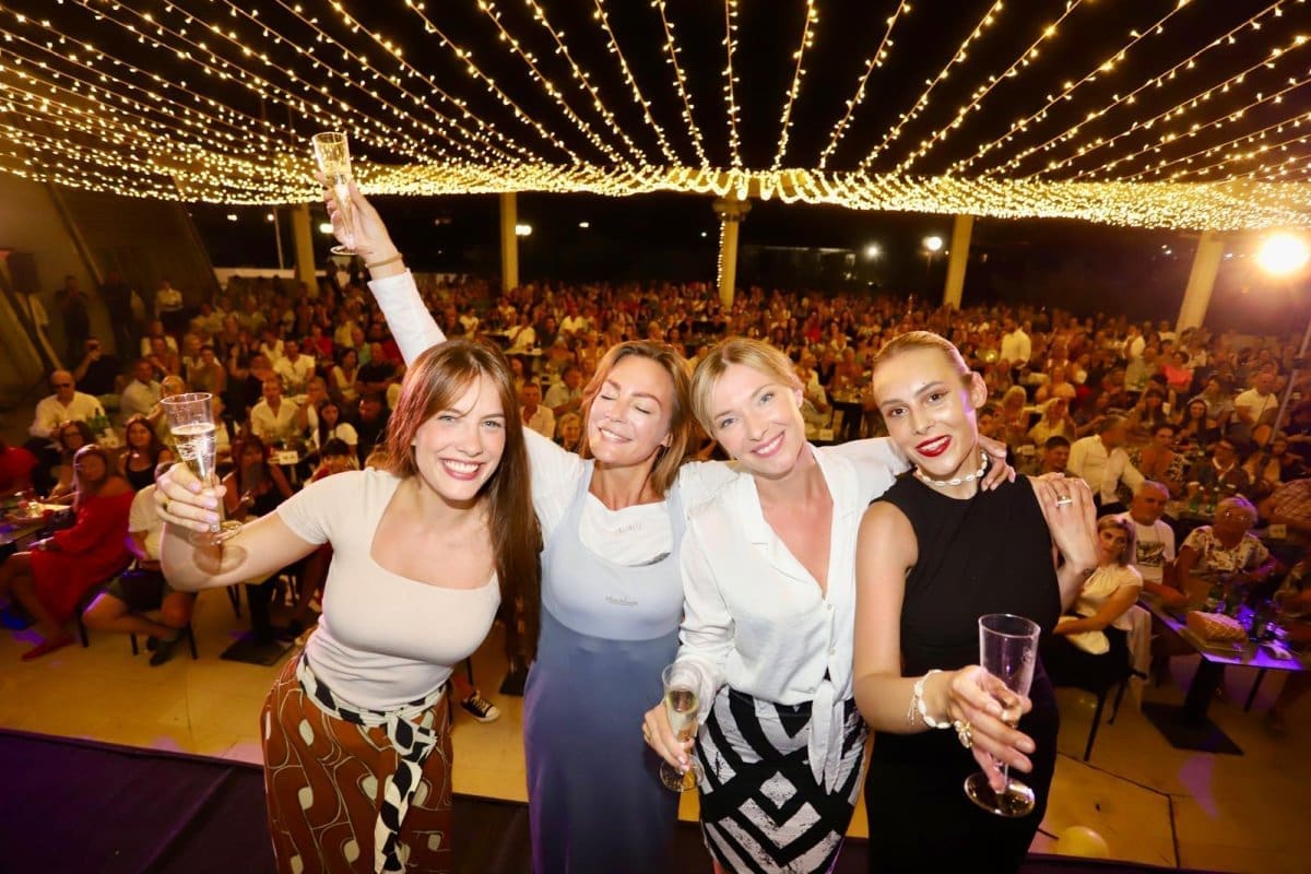 OVACIJE U LORI "Pao" je i pjenušac u publici, komedija "Rulet" oduševila Splićane