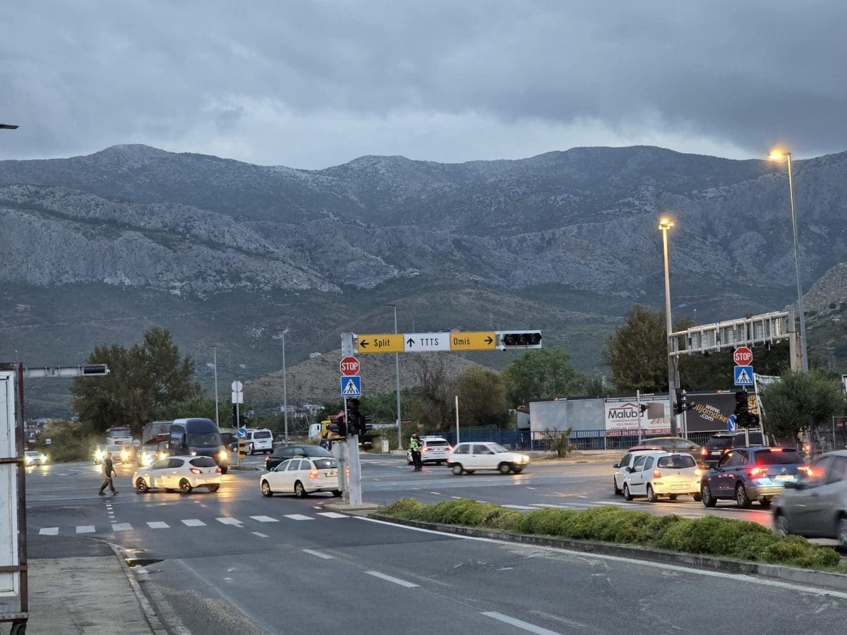 prometni kolaps ttts 2 