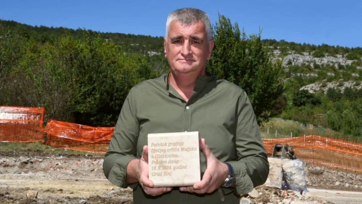 Miro Bulj: "Neka HDZ organizira izložbu Srpskog vijeća u svojim prostorijama"