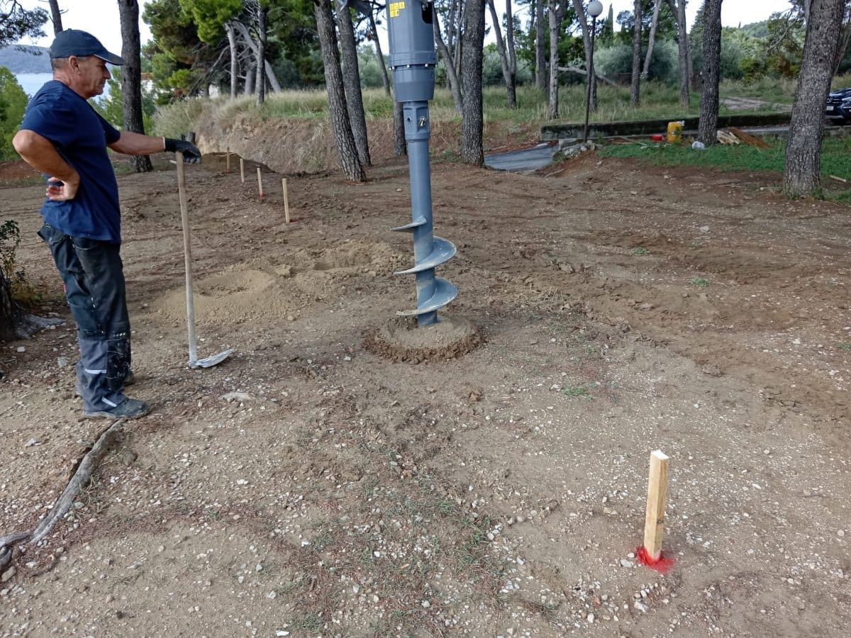 Barbirov prijedlog urodio plodom – krenula izgradnja ograde i solarne rasvjete iznad Kašteleta