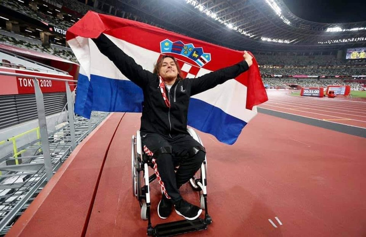 Hrvatskoj stigla nova paraolimpijska medalja. Deni Černi osvojio srebro u bacanju kugle
