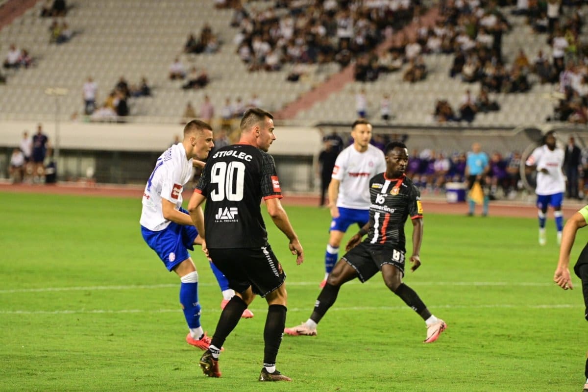 Kakav šok na samom početku: Hajduk primio gol u petoj minuti! Vrlo brzo je izjednačio