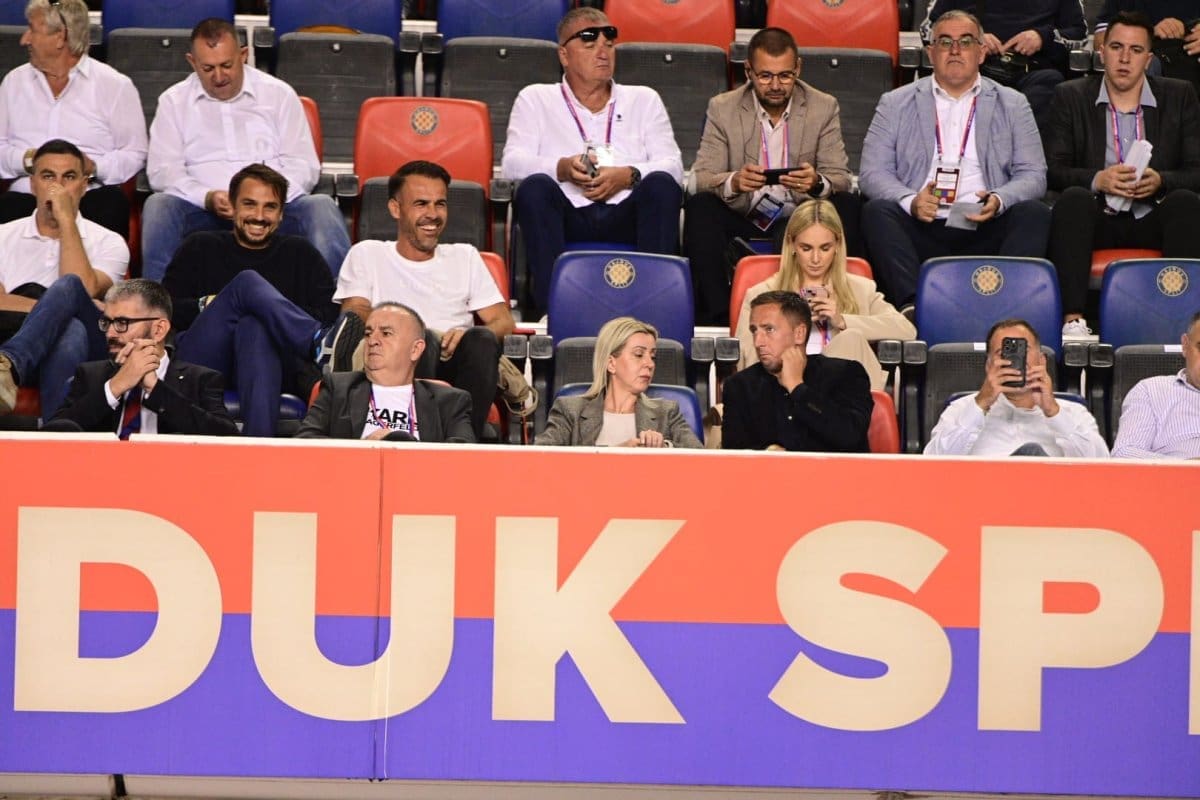 Hajdukov najvjerniji Purger u loži s velikim osmijehom pratio rapsodiju Bijelih