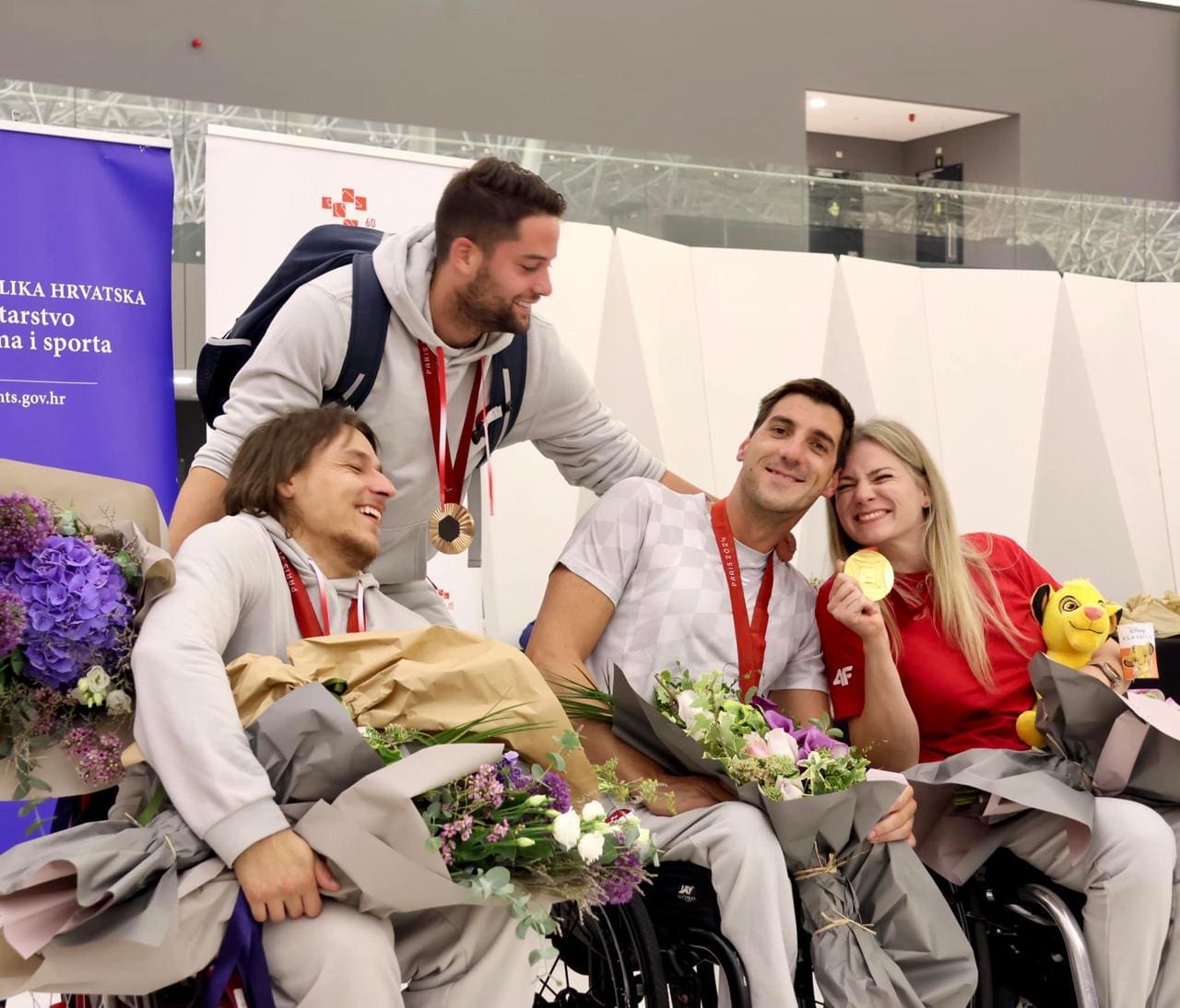 BILA JE TO PRAVA FEŠTA Dočekani naši sjajni paraolimpijci i paraolimpijke