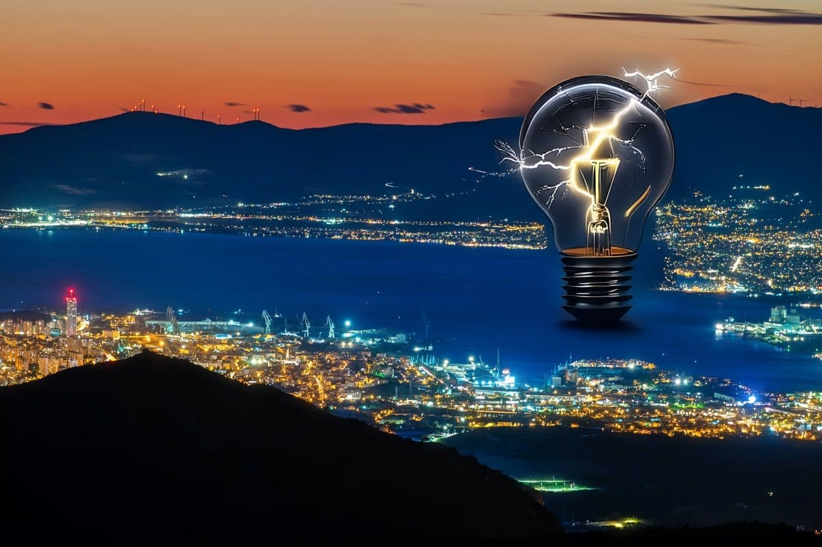 PRIPREMITE SE NA VRIJEME Bez struje ostaju dijelovi Splita i Solina, ali i mjesta unutar omiškog pogona