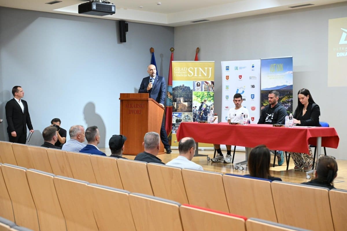 FOTO Dinara je centar velikog događaja. Na poznatu utrku stižu brojni avanturisti, natjecatelji dolaze iz Mađarske i Njemačke, ali i Čilea i JAR-a. Evo što nam otkrivaju organizatori