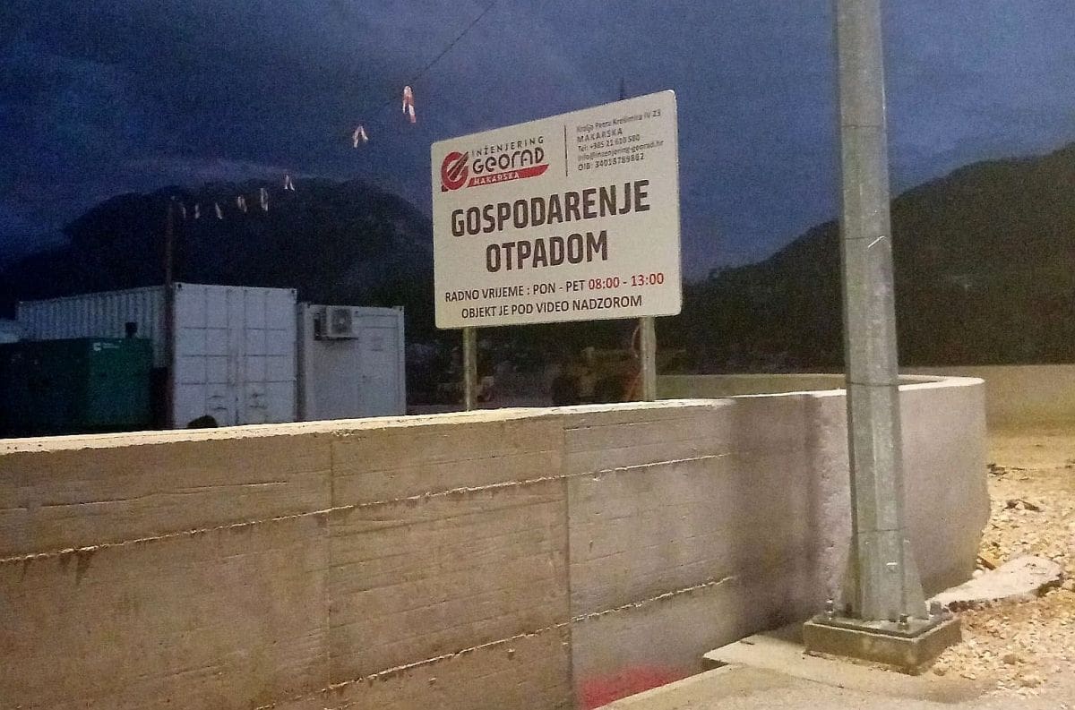 U Zadvarju pušu i na hladno. "Inženjering Georad" iz Makarske neće "gospodariti otpadom" kraj vrtića i staračkog doma