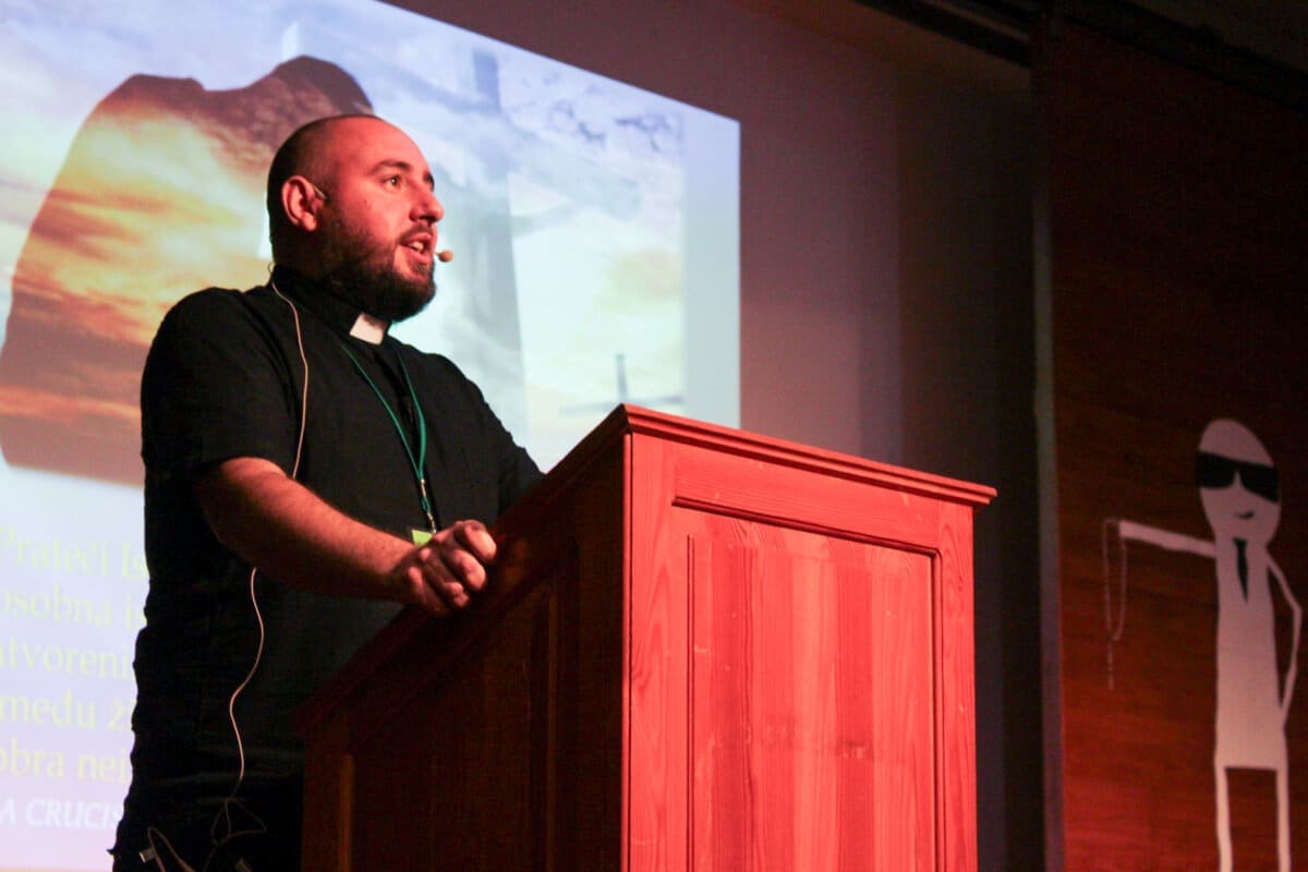 VIDEO Dalmatinski svećenik govorio o vjeri iza rešetaka: "Zlo je razoružano kada dolazimo s ljubavlju"