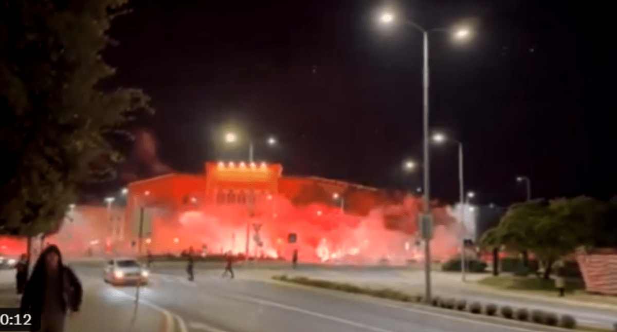 VIDEO Veliki navijački neredi u Mostaru: Potuklo se 300 navijača, deseci ozlijeđenih