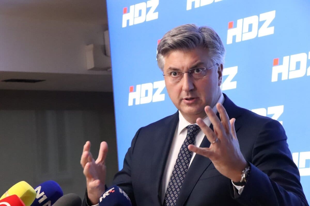 Premijer Plenković predstavio novu ministricu zdravstva