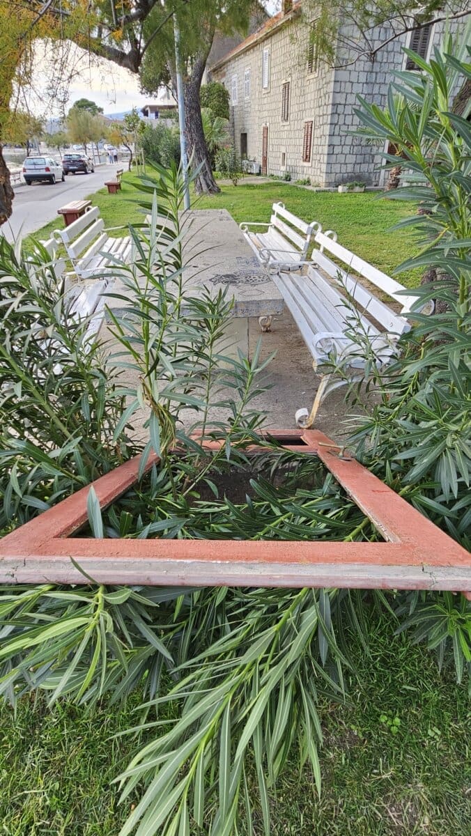 kesic pljacka kastela 5