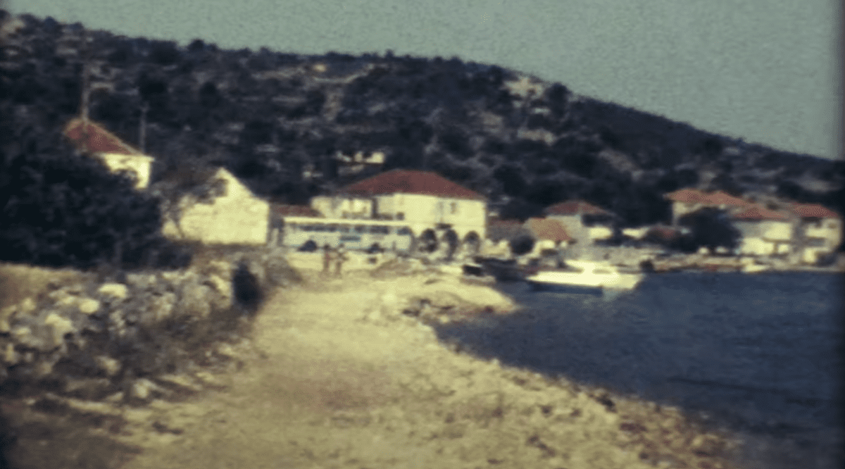 Vinišće 1971. vs 2024.: Pogledajte fascinantne kadrove iz prošlosti i sadašnjosti