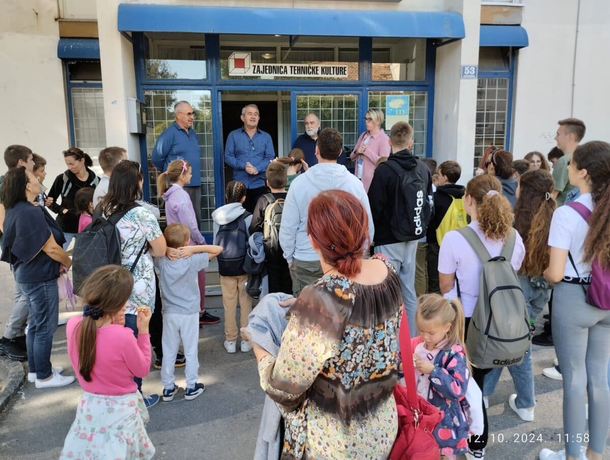 Članovi Zajednice tehničke kulture Zadarske županije posjetili ZTK grada Splita i Zvjezdano selo Mosor