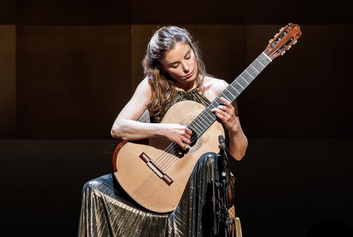 Ana Vidović spektakularnim nastupom zatvorila 12. Dane klasične gitare