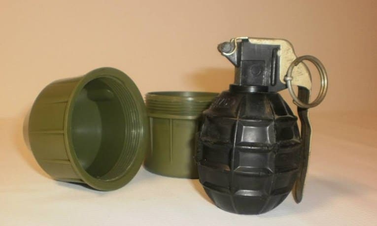 Kakva bomba je eksplodirala na zabavi u Kninu? Zovu je i kašikara